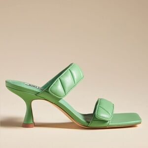 NWOT ANTHROPOLOGIE BIBI LOU HEELS
